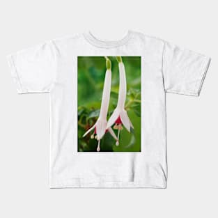 Fuchsia  'Roger de Cooker'  Triphylla Kids T-Shirt